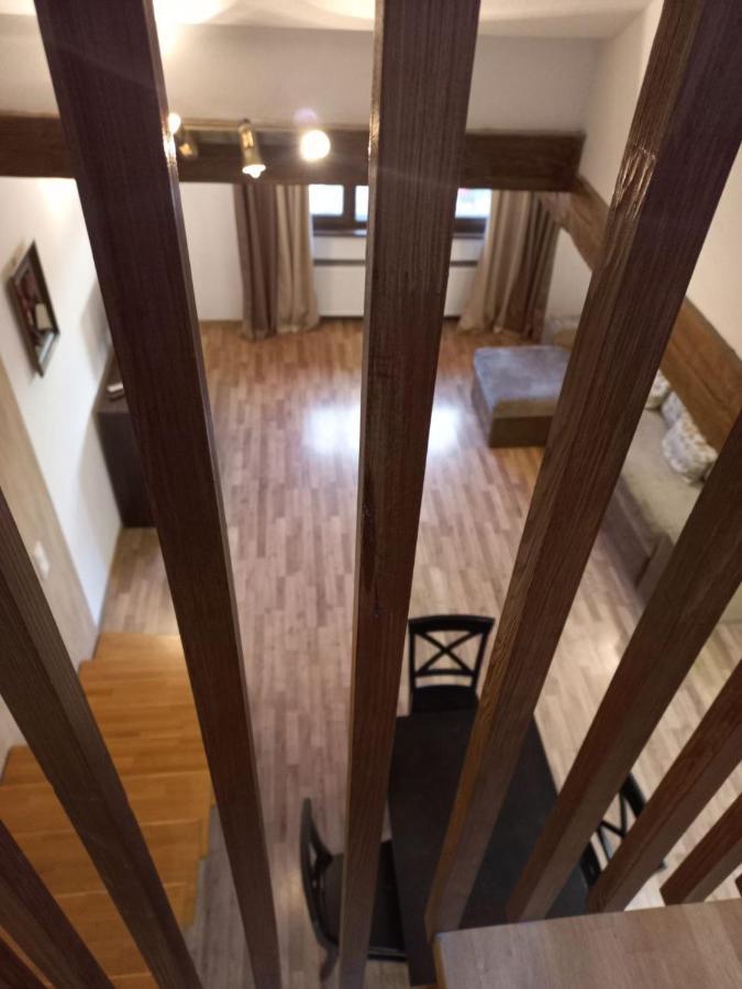 Дворівневі Апартаменти На Площі Ринок Lviv Luaran gambar